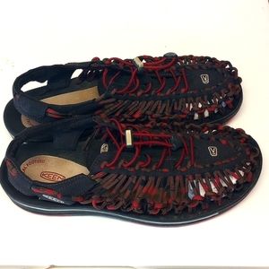 Keen Uneek Stripes sandals